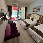 Hotel Ceti̇n Presti̇ge 3*