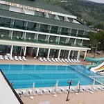 Ceti̇n Presti̇ge Hotel