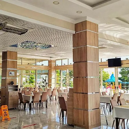 Ceti̇n Presti̇ge Hotell 3*
