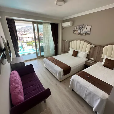 Ceti̇n Presti̇ge Hotell