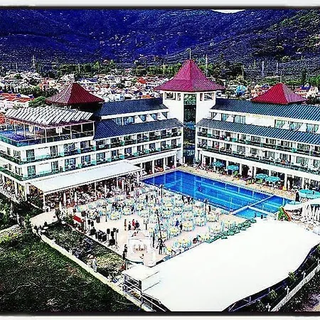 Ceti̇n Presti̇ge Hotell
