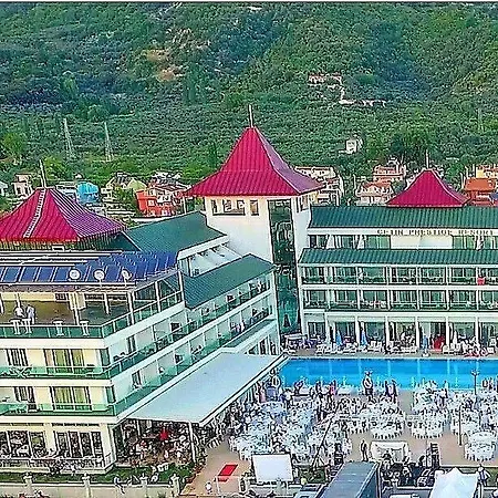 Ceti̇n Presti̇ge Otel