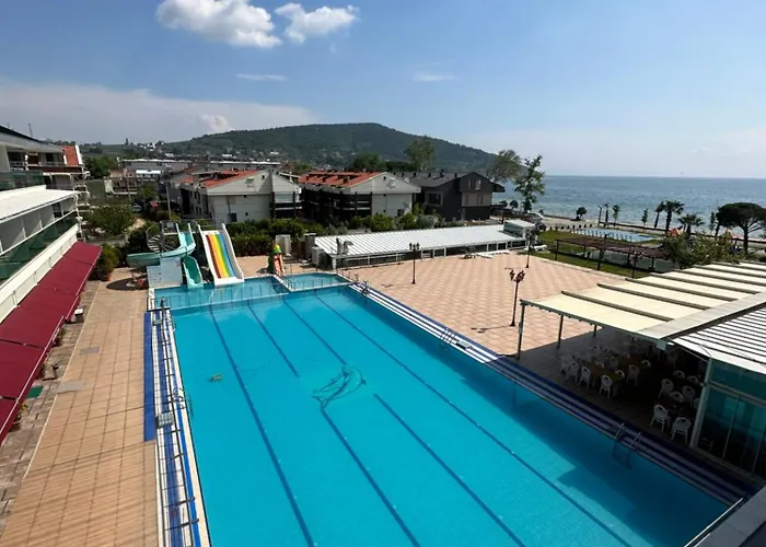 Hotel Ceti̇n Presti̇ge Erdek